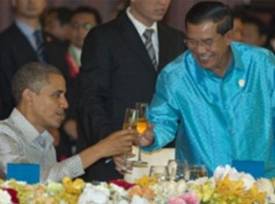 http://www.vietvungvinh.com/2013/images/stories/2013-01/Other/Obama-va-Hunsen_thumb_medium315_234.jpg