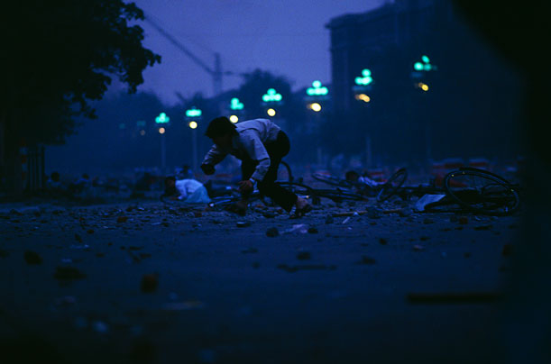 http://img.timeinc.net/time/photoessays/2009/tiananmen_square/tiananmen_12.jpg