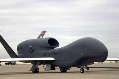 http://upload.wikimedia.org/wikipedia/commons/3/34/RQ-4_Global_Hawk_2.jpg