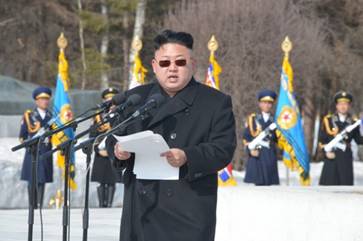 Hình ảnh hiếm hoi Kim Jong-un  công du bằng máy bay - Ảnh 4